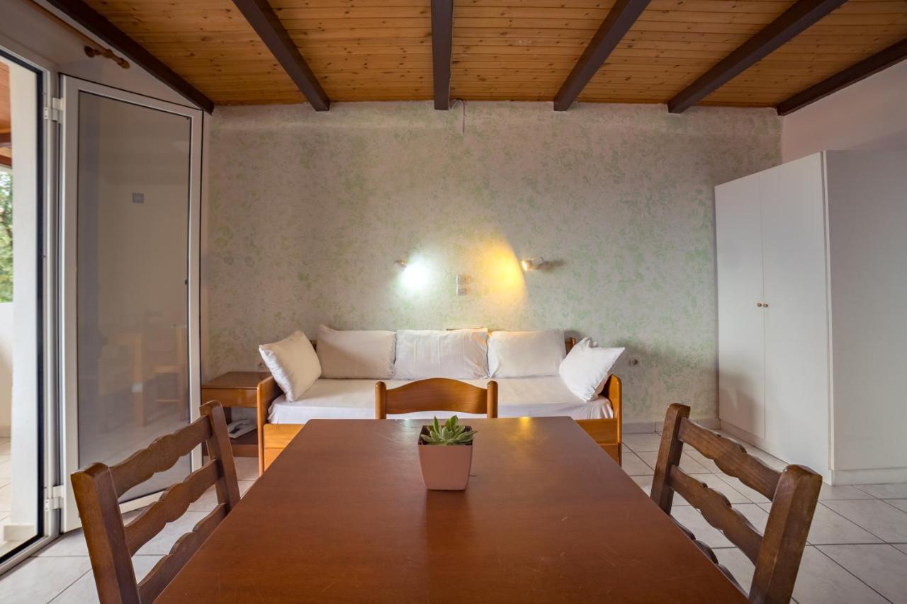 In Krinas Hotel