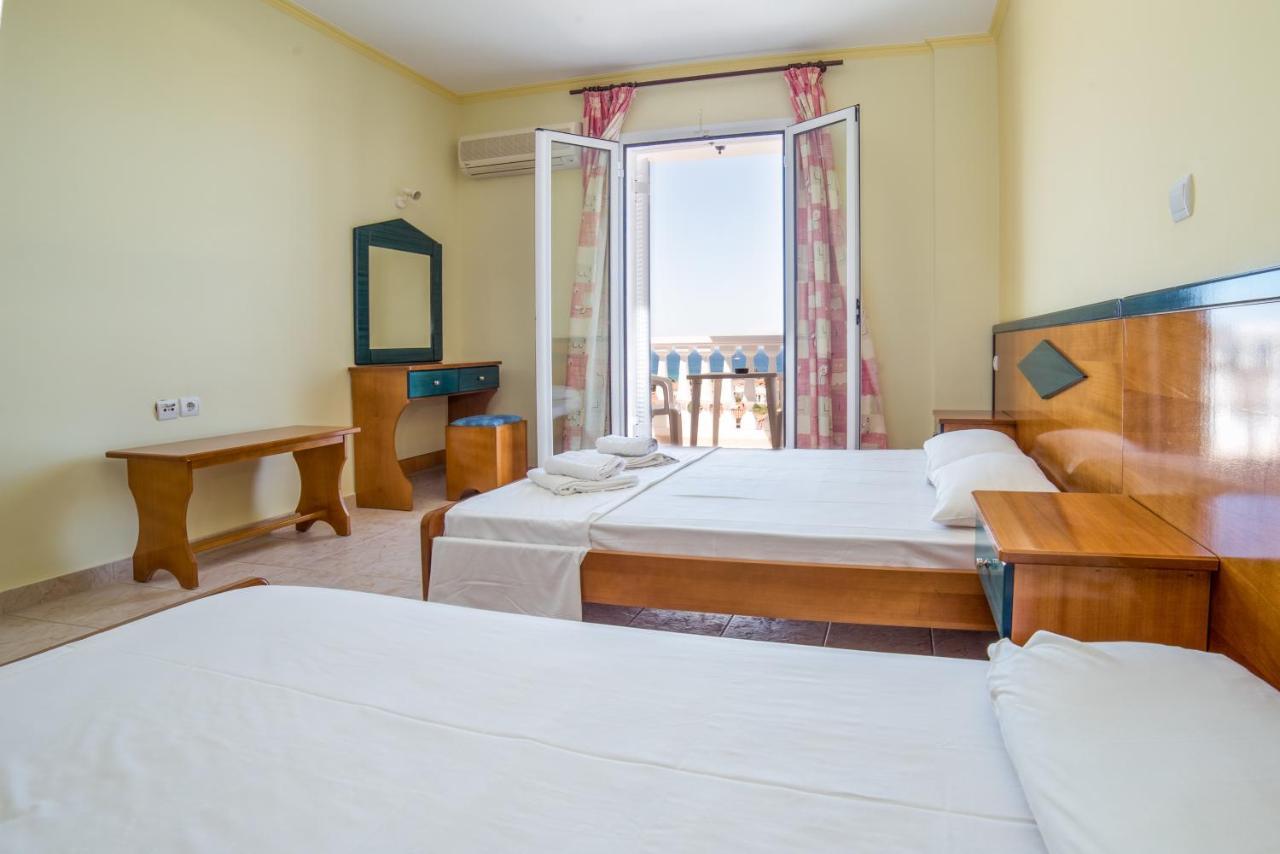 In Krinas Hotel Argassi