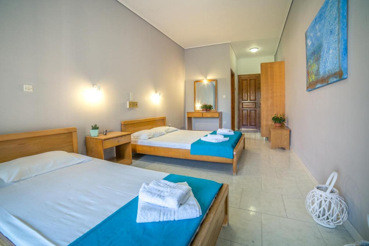 Otel In Krinas 3*